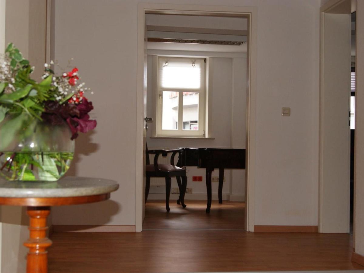 Appartement Wohnen Im Antikhaus à Eisenach Extérieur photo